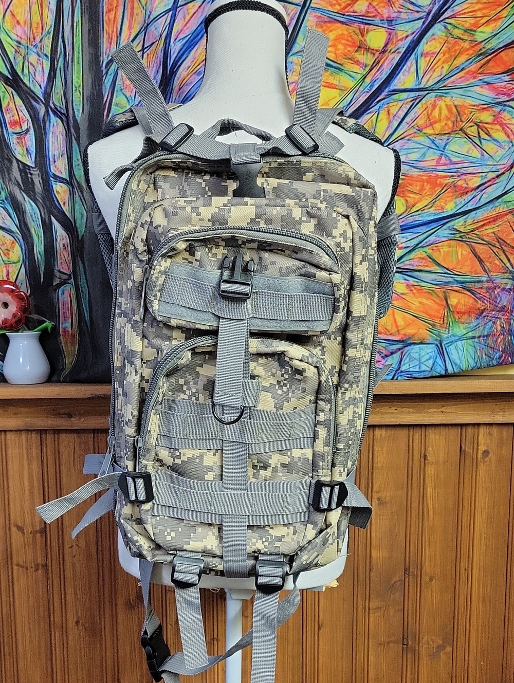 Camouflage Tactical Hydration Backpack - Gray Digital Camo